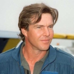 Dennis Quaid